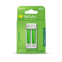 Cargador estándar GP E211 + 2 pilas NiMH AAA 850 mAh Cargador estándar GP E211 + 2 pilas NiMH AAA 850 mAh